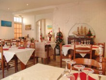 Restaurant Le Commerce Du Courreau