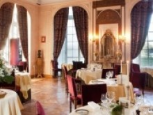 Château D'ermenonville - La Table Du Poète