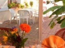 Hôtel Du Pont Neuf (sa)