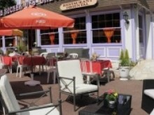 Restaurant Le Rocher Des Bruyères