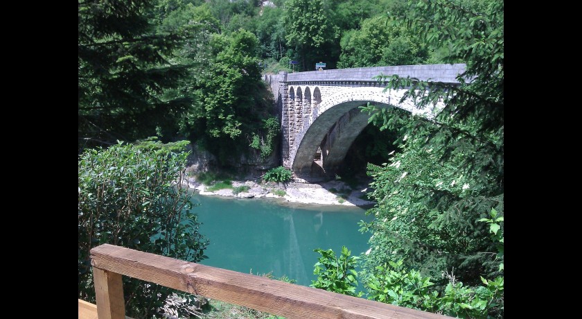 Les Berges Du Rhône  La Balme