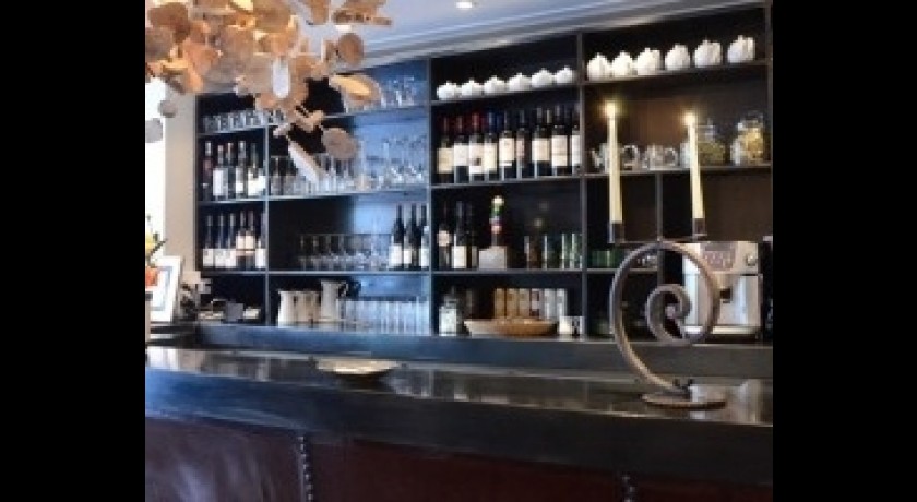 Qui Plume La Lune 50 Rue Amelot 75011 Paris Restaurant Qui Plume La Lune Paris
