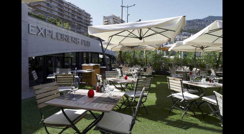 Restaurant Explorers Pub Monaco