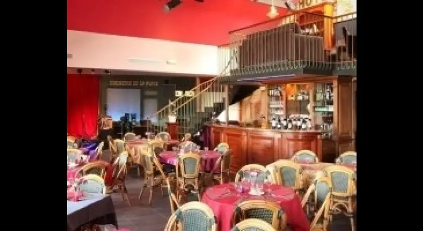 Restaurant Dock Café Gonesse
