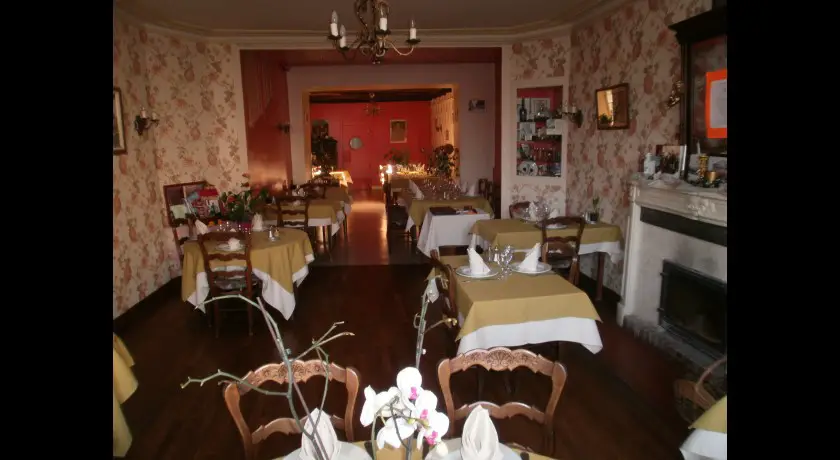 Hôtel-restaurant De L'image Preuilly-sur-claise