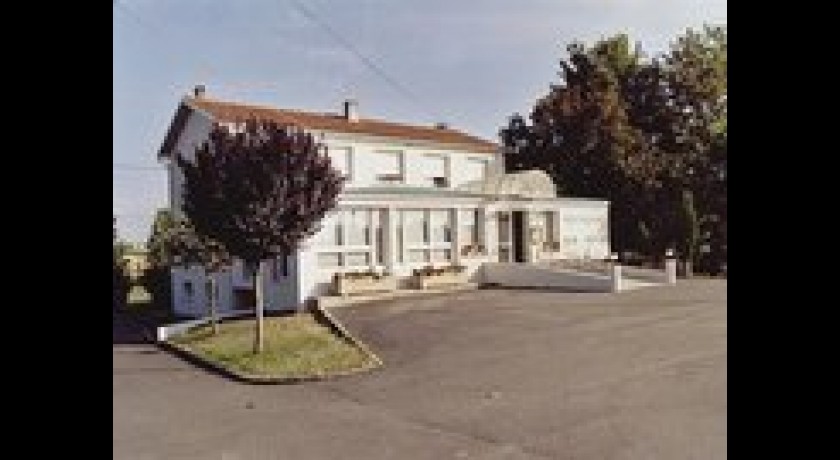 Restaurant Les Délices De La Terre Et De La Mer Barbezieux-saint-hilaire