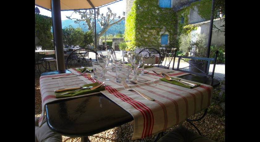 Célina - Les Artisanales En Provence Oppède