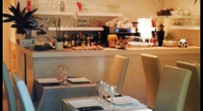 La Table Des Coquelicots  Cotignac