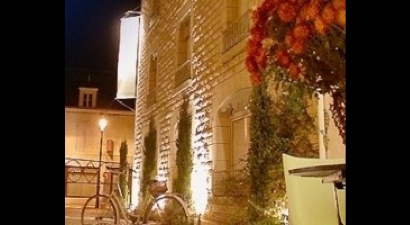 Le Bruant Saint-porchaire