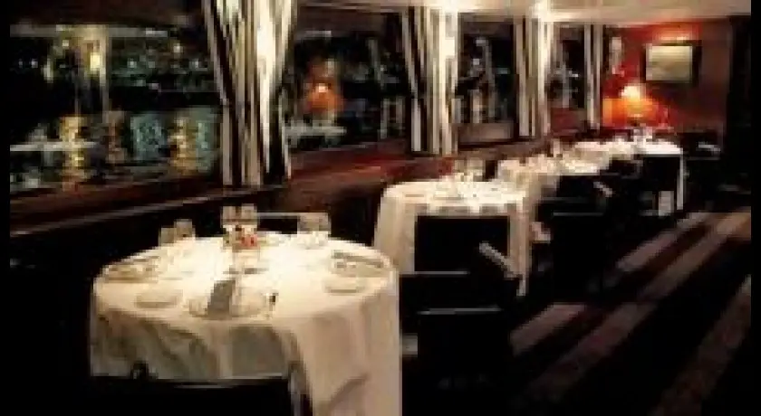 Restaurant Don Juan Ii - Yachts De Paris Paris