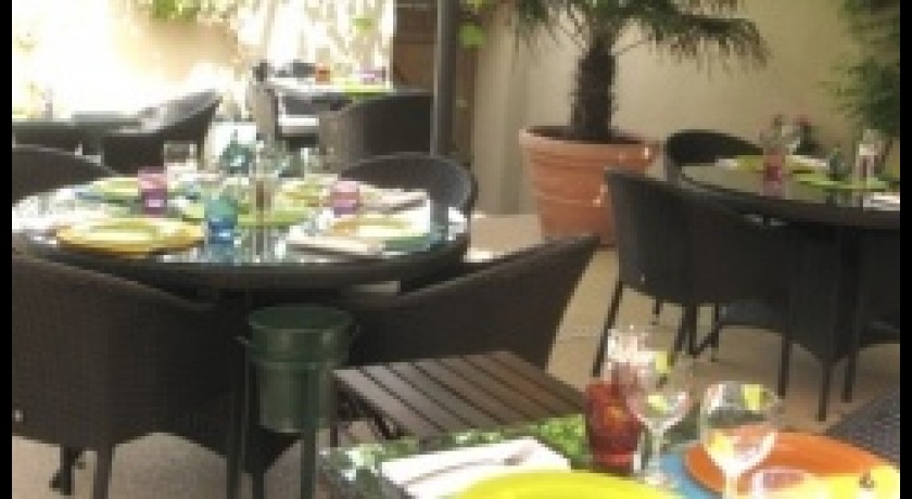 Auberge De La Gueulardière  Ozoir-la-ferrière