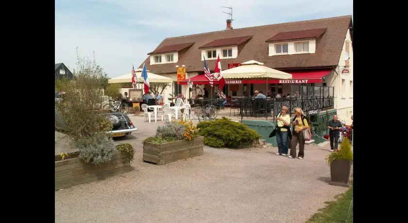 Restaurant Les Trois Planeurs Bénouville