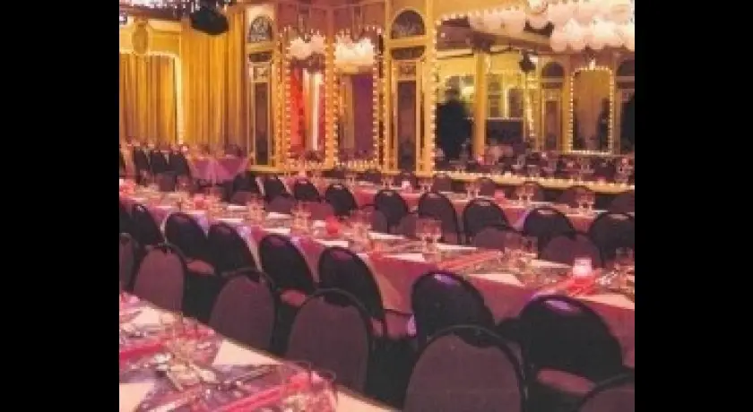 Restaurant Cabaret La Belle Epoque Paris