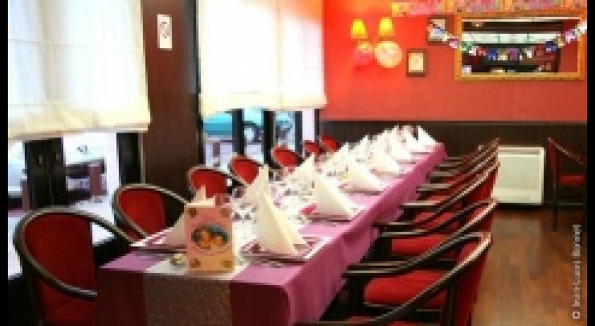 Alyson Kfé  Voisins-le-bretonneux