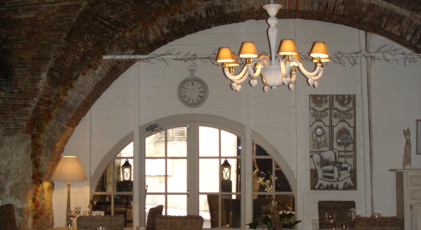 La Fleur De Lys Grasse