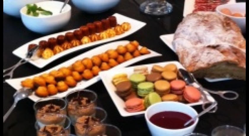 Monument Café Versailles