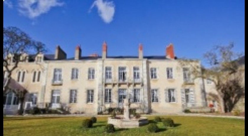 Hôtel Perier Du Pignon - Restaurant L'Épicurien Laval