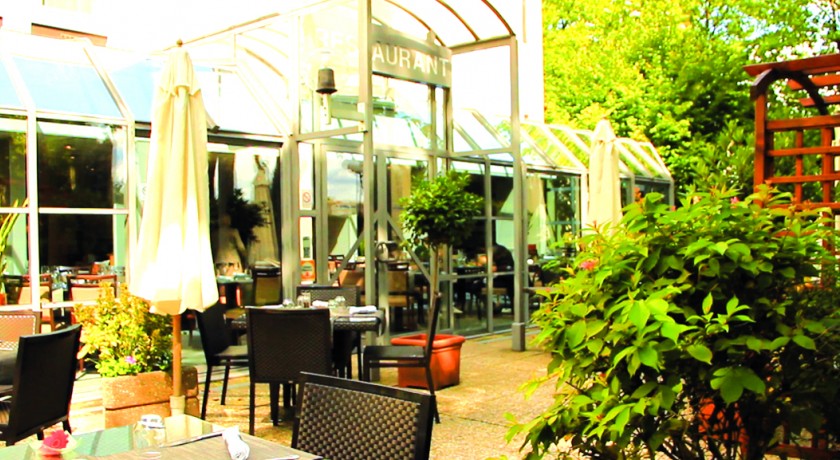 Restaurant Le Menuet (alliance Hotel) Montigny-le-bretonneux