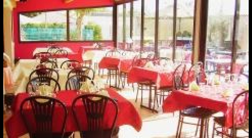Restaurant Le Piano Rouge Vallon-pont-d'arc