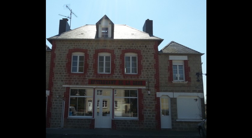 Restaurant De La Gare De Percy 