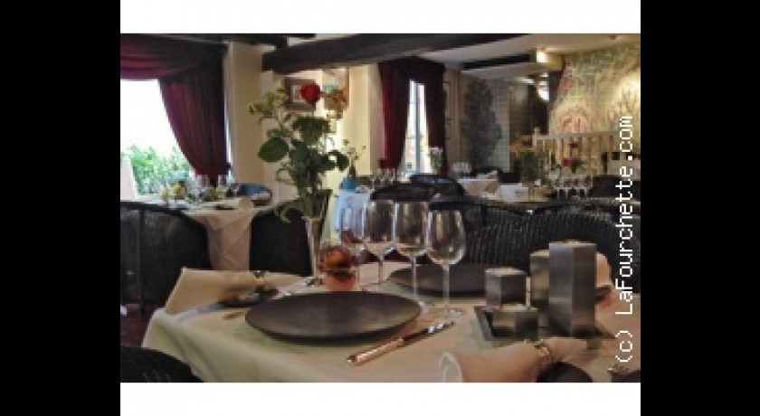 Le Village  Marly-le-roi