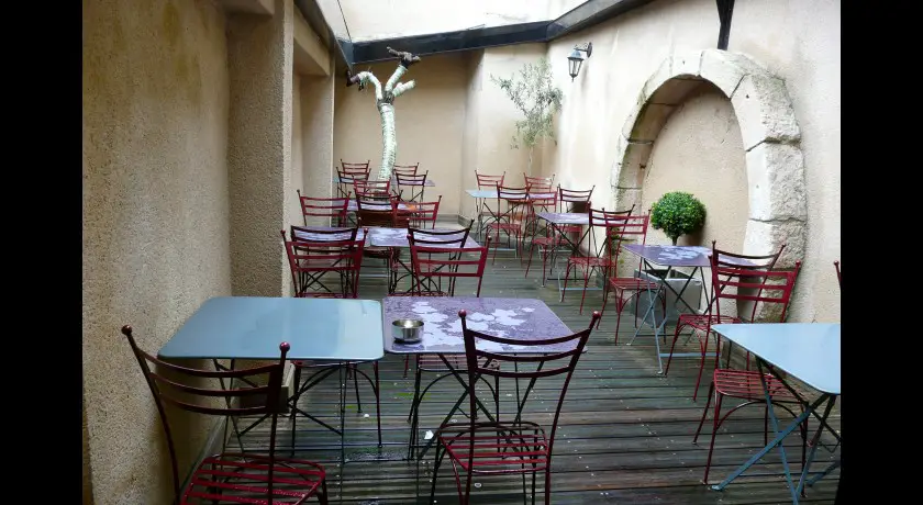 Restaurant La Table Du Chai Poitiers
