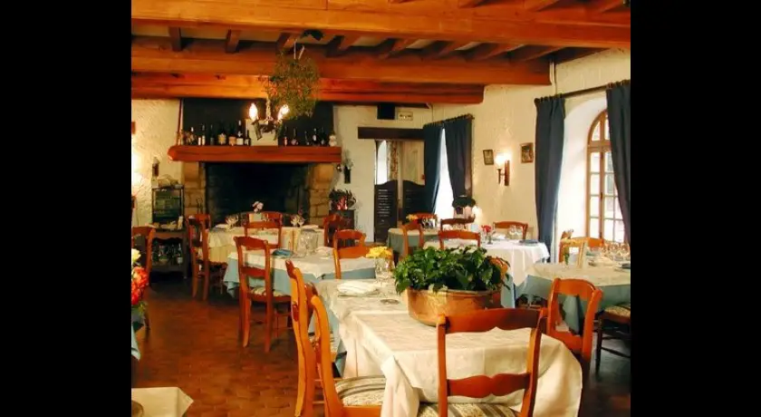 Restaurant La Vieille Auberge Du Lac Saint-agnan