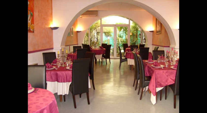 Restaurant Au Jardin De Tienou Pierrelatte