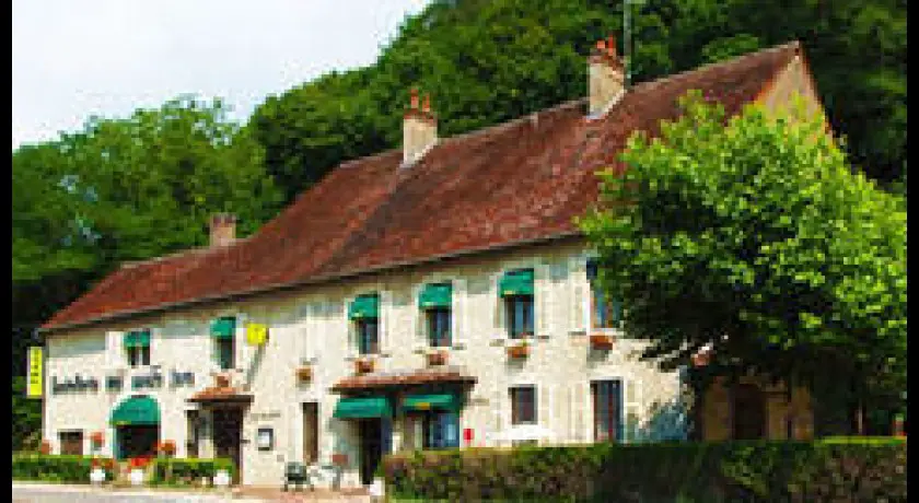 Restaurant Hostellerie Des Monts Jura Pannessières