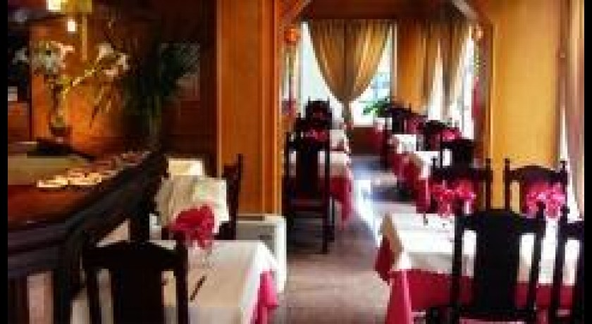 Le Palais Royal D'Évry Évry