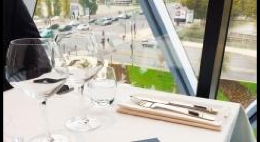 Bermuda Onion  Paris