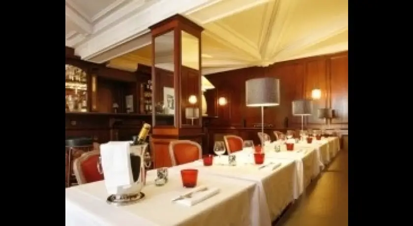 Restaurant L'ermitage De Corton Chorey-les-beaune
