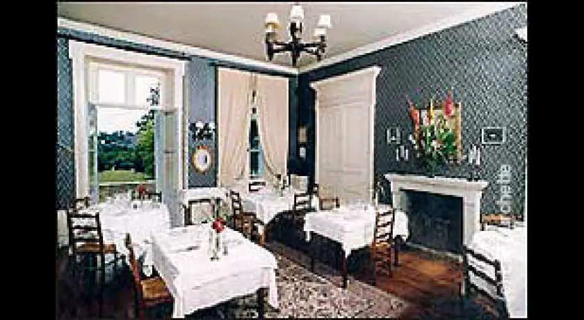 Restaurant Château De La Vallée Bleue Saint-chartier