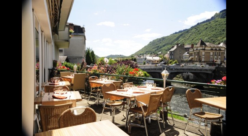 Restaurant Central Hôtel Bort-les-orgues