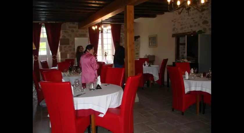 Restaurant Le  Saint Léobon Le Grand-bourg