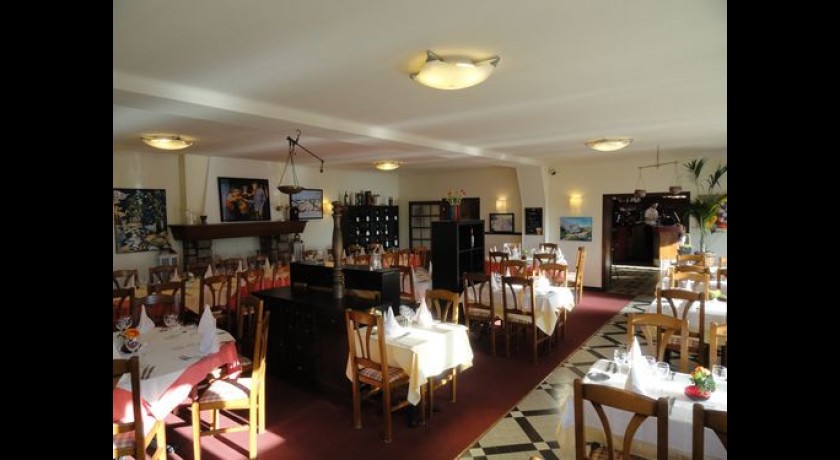 Hôtel Restaurant Du Lac Crozant