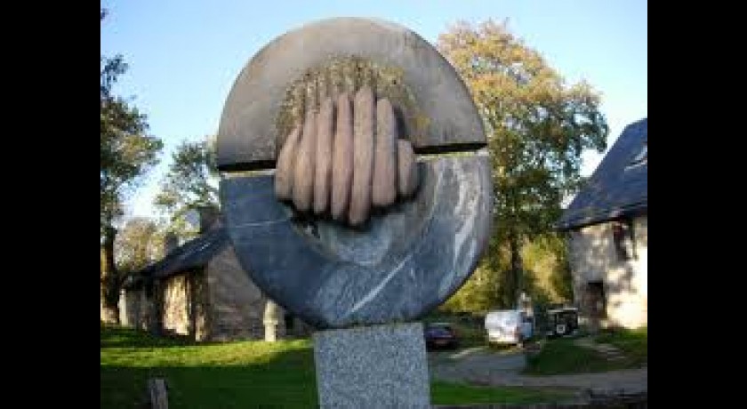 Ferme Auberge Le Pré Aux Sculptures Saint-martin-château