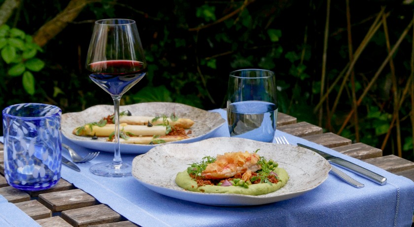 Restaurant Jardin Secret Lémeré