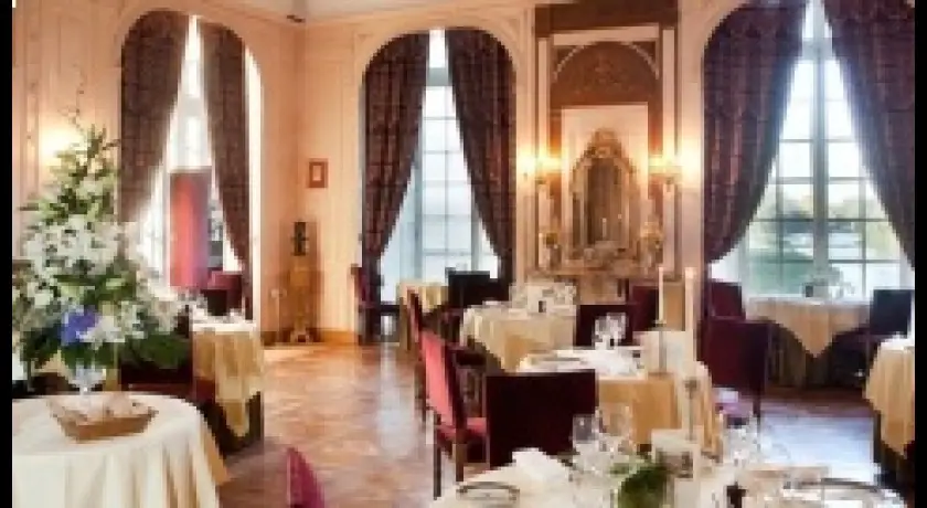 Restaurant Château D'ermenonville - La Table Du Poète Ermenonville