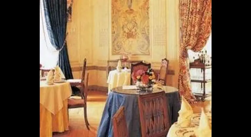 Restaurant Château Du Maréchal De Saxe - Les Menus Plaisir Yerres