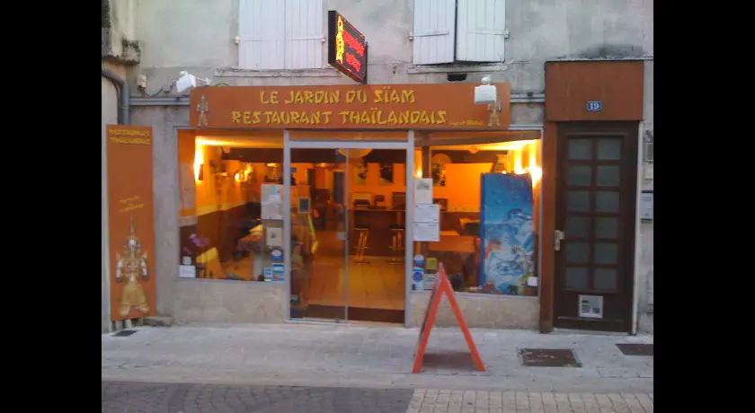 Restaurant Le Jardin Du Siam Barbezieux-saint-hilaire