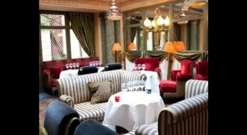Le Restaurant De L'hotel Paris