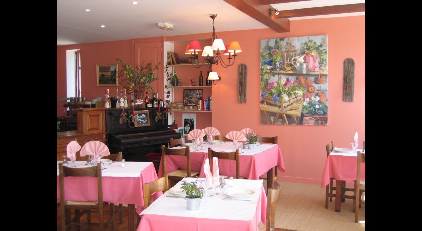 Restaurant L'orée Du Bois Velles