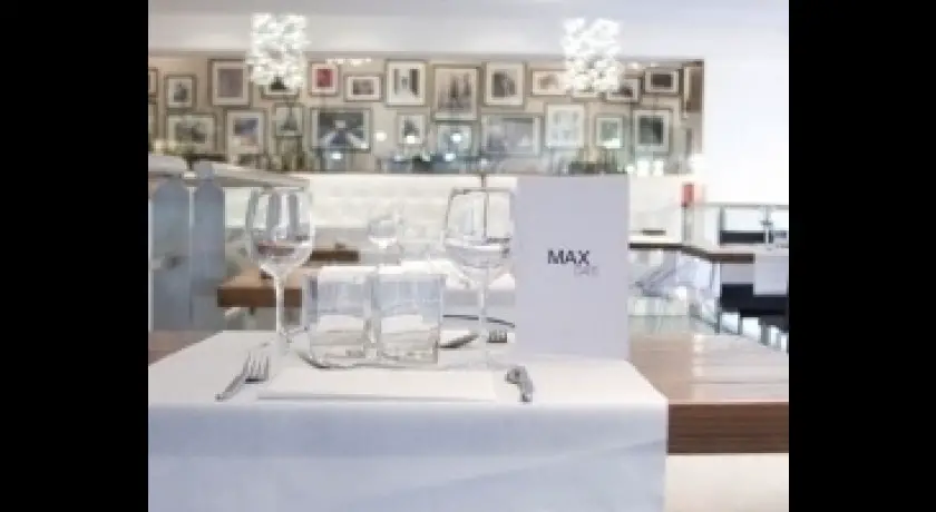 Restaurant Max Café Paris
