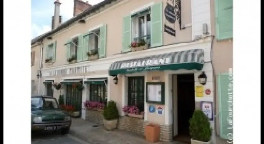 Restaurant A La Bonne Marmite Villeneuve-le-comte