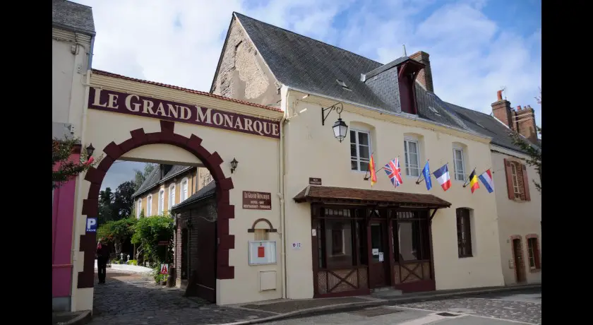 Hôtel Restaurant Le Grand Monarque Mondoubleau