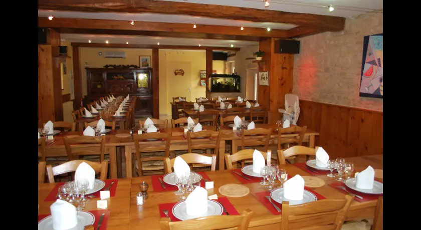 Restaurant Auberge De Campagne Vigneronne Saint-jean-des-vignes