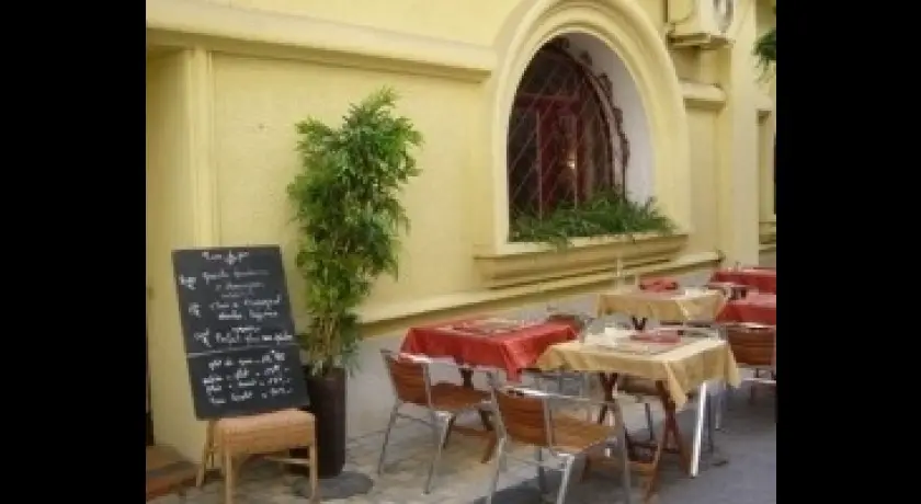Restaurant L'arbre Rouge Toulon