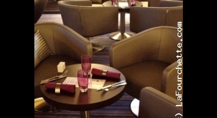 Restaurant Drink'in Bar - Le Lounge Bar Du Mercure Paris-vélizy Vélizy-villacoublay