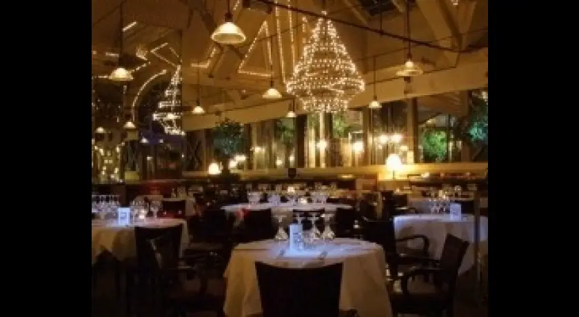 Restaurant Café De La Jatte Neuilly-sur-seine